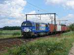 Die V204 der Rurtalbahn in Diensten von Trainsport unterwegs mit einem Containerzug von Antwerpen-Noord in Richtung Aachen-West.