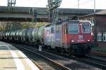 421 378-1 zog einen tankzug am 18.10.13 durch hh-harburg