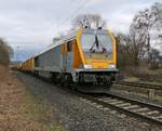 264 010-0 (V500.17) der SGL mit Bauzug in Fahrtrichtung Süden. Aufgenommen am 28.03.2016 in Wehretal-Reichensachsen.