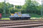 SGL Voith Gravita V170.15 (261 309-9) am 07.06.19 in Hanau Hbf Südseite vom Parkplatz aus aufgenommen