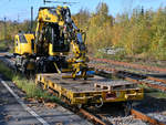 Ende Oktober 2020 waren gleich vier Zweiwegebagger Liebherr 922 rail in Hattingen im Einsatz.