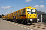 Die Fa. Schweerbau präsentiert am 24.09.2016 auf der InnoTrans in Berlin die Hochleistungsschienenfräse HSM.
Das schwere Nebenfahrzeug (D-SBAU 99 80 9427 013-4) hat ein Eigengewicht von 154 t und hat eine Nutzlast von 8 t.
Die max. Geschwindigkeit beträgt 100 km/h
