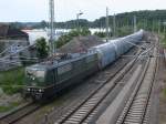 Auch die zweite 151er von SRI hatte ein paar Einstze auf Rgen vor dem Kreidezug fr die  Stammlok  151 170.Am 19.Juni 2013 stand die Lok,mit ersten Teil Kreidewagen,am alten Kleinbahnhof in