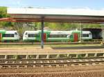 VT 104 der STB wartet am 05.05.05 im Vorfeld des Eisenacher Bahnhofs.