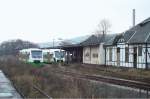 2 Triebzge im Bahnhof Schmalkalden/Thr. am 15.12.2002