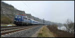 SVG 115 261-0 am 28.12.2024 mit dem SVG Schienenverkehrsgesellschaft mbH 
Partyzug  ERC Ingolstadt Fan-Sonderzug  Ingolstadt Hbf - Frankfurt/Main Ost bei Himmelstadt im Maintal. 