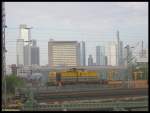 Lok 8 der TLG war whrend des Austausches der Weichen im S-Bahn-Tunnel in Frankfurt am Main und der damit verbundenen Sperrung des Abschnitts Hauptbahnhof - Konstablerwache am 15.08.2006 ausnahmsweise