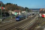 ET 308 durchfhrt am 31.Oktober 2013 den Bahnhof Kronach Richtung Lichtenfels.