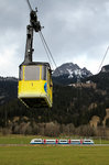 Die Kabine 1 der Wendelstein Seilbahn kommt in die Talstation eingefahren. Die BOB verbindet München Hbf mit dem schmunzeligen Ort Bayrischzell im Stundentakt. Ein nicht so schönes Ausflugswetter am Ostersonntag 2016 dem 27.3.2016.