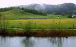 Aus Bayrischzell kommend erreichen zwei Integral der BOB am 19.05.2016 Schliersee