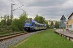 BRB 427 003-7 erreicht als RB58 nach Rosenheim in Kürze Bruckmühl. (18.05.2023)