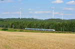 Ein fünfteiliger 1440er der MRB als RE3 26982 von Dresden nach Hof Hbf kurz vor dem Zielbahnhof bei Unterhartmannsreuth, 16.08.2016