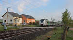 Am 05.05.2020 fährt 1440 708 als RE 74004 (Dresden Hbf - Hof Hbf) durch den Block Niederhohndorf.