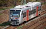 VT 006 der MRB ereicht am 13.04.10 aus Richtung Eilenburg kommend Halle(S).