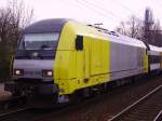 ER 20-015 beim Halt in Elmshorn.