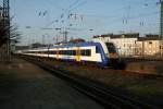 NOB Zug mit DE 2700-05 in der Mitte am 18.4.2008 in Hamburg-Altona.