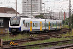 NWB ET 440 333 bei der Einfahrt in Bremen Hbf.