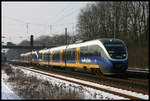 VT 706 der Nordwestbahn kommt hier als Überführungsfahrt nach Osnabrück am 5.3.2005 durch den Bahnhof Natrup Hagen.