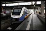 Nordwestbahn VT 648435 ist hier am 3.8.2020 um 11.00 Uhr gerade aus Kleve in Düsseldorf HBF eingefahren und fährt danach unmittelbar zurück.