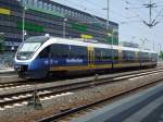 VT 718 der Baureihe 643 wartet als RB74 im Bielefelder Hauptbahnhof auf die Rckfahrt nach Paderborn. Aufgenommen am 08.07.2010.