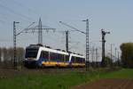 Zwei 648er der Nordwestbahn als RE 10 nach Kleve in Neuss-Weienberg am 03.04.2011