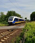 Hier kommt eine RE 10 bestehend aus dem VT 648 424 und 648 445 in Richtung Kleve vorbei gefahren. 1.7.2013