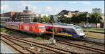 223 056-3 der WLE Lok 22 wartet mit Ihrem Sonderzug auf Ausfahrt,whrend der VT 648 schon freie Fahrt nach Osnabrck hat. Wilhelmshaven. 13/09/2013