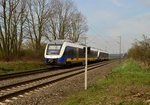 Bei Tilmeshof kommt eine RE10 nach Düsseldorf Hbf vor meine Linse.....auch an diesem Bahnübergang wo ich das Foto gemacht habe wird die Schrankenanlage modernisiert.