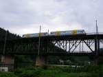 VT 003 und VT 014 der TransRegio Rheinland-Pfalz auf der bekannten Doppelstockmoselbrcke bei Bullay (Strecke Koblenz-Trier).