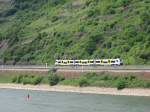 1.5.2011 11:20 Eine Baureihe 460 der trans regio Gesellschaft als Mittelrheinbahn aus Koblenz Hbf nach Mainz Hbf auf der linken Rheinstrecke zwischen St.