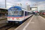 TRI Steuerwagen Karlsruhe am 11.07.24 in Stuttgart Hbf (Oben) 