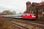 TRI 110 198-9 in Wuppertal, Februar 2025.