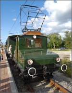 Trossinger Eisenbahn    Alles einsteigen, Lina wartet auf die Rückfahrt nach Trossingen Stadt.