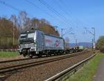 193 806-7 mit Containerzug in Fahrtrichtung Süden.