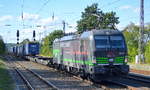 TX Logistik AG, Troisdorf [D] mit der ELL Vectron  193 277  [NVR-Nummer: 91 80 6193 277-1 D-ELOC] mit Taschenwagenzug am 28.09.20 Bf.