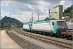 9183 0 412 020-0 und 011-9 fahren mit dem,48819 Henningsdorf-VrPV, aus dem Bahnhof Kufstein aus.