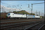 Neue Vectron: TXL 7193 308-2, Railpool 6193 187-2 sowie TXL 7193 324-9 am 26.10.2024 in Würzburg-Zell.