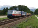 185-518 mit DHL-Zug am 24.05.2008 in Niederaudorf