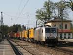 185 537 (TX Logistik) mit DGS 43101 am 15.04.2009 in Aling.