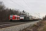 Am Vormittag des 11.03.2011 begegenen sich in Haar 189 287 + 185 540 Huskie mit 5 Gaskesselwagen und 423 607 als S4 nach Ebersberg.