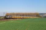 185 539 (TXLogistik) mit ARS-Altmann-Autozug vor Retzbach-Zellingen (07.04.2011)