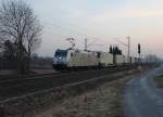 Am Abend des 08.02.2012 kam dann noch 185 538-6 mit Aufliegern in Fahrtrichtung Norden ber die NSS.