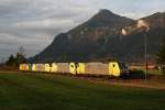 189 924, 182 513, 189 996 und 185 518 als Lokzug am 06.11.2010 bei Niederaudorf.