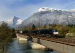 189 916 + 189 103 + 189 1xx + 182 59x + E 412 017 als Lz nach Kufstein am 30.12.2012 bei der berquerung des Inns in Brixlegg.