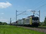 ES 64 F4 - 096 von MRCE, Angemietet von TXLogistik fhrt am 18.05.13 mit einem KLV Richtung Mannheim.