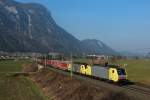 Die ES 64 F4-030 und die ES 64 F4-096 mit dem TEC 43109 bei Langkampfen Richtung Brenner unterwegs am 07.03.2014.