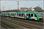 Vectus Lint 41 und Lint 27 warten am 19.03.10 auf die Abfahrt nach Limburg (Lahn) im Hauptbahnhof von Koblenz.