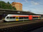 646 401-9 (95 80 0646 401-9 D-HEB)in Diensten der Vectus Verkehrsgesellschaft steht als VEC84411 nach Limburg zur Abfahrt bereit.Koblenz 5.5.2010