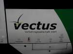 Vectus Beschriftung eines Lint 41 am 21.11.13 in Wiesbaden Hbf 