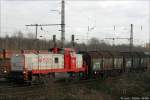 DE24 (MaK G1600BB, Baujahr 1976) im Veolia-Kleid(Veolia Verkehr ist Hauptanteilseigner der DE) mit einem  schweren  GZ hat Gelsenkirchen-Bismarck Gbf in Richtung Oberhausen/Duisburg passiert.